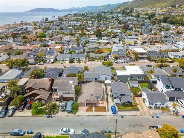 214 Placentia Avenue, Pismo Beach, CA 93449