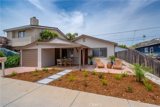 214 Placentia Avenue, Pismo Beach, CA 93449