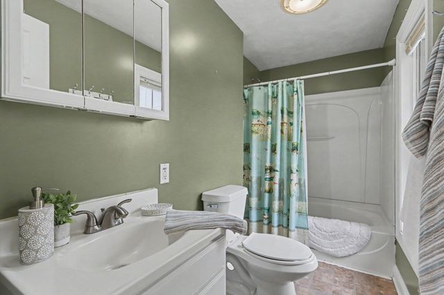 534 W Allegan Street, Plainwell City, MI 49080