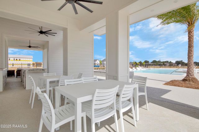 302 Villager Avenue, Scott, LA 70583