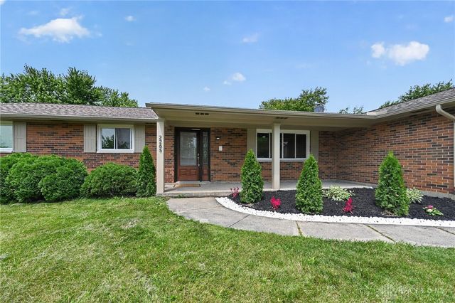 2285 El Cid Drive, Beavercreek, OH 45431