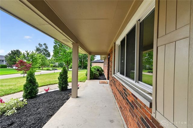 2285 El Cid Drive, Beavercreek, OH 45431