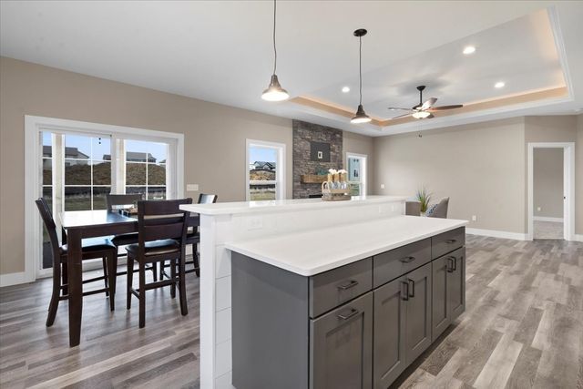 100 S Seven Oaks Road, North Liberty, IA 52317