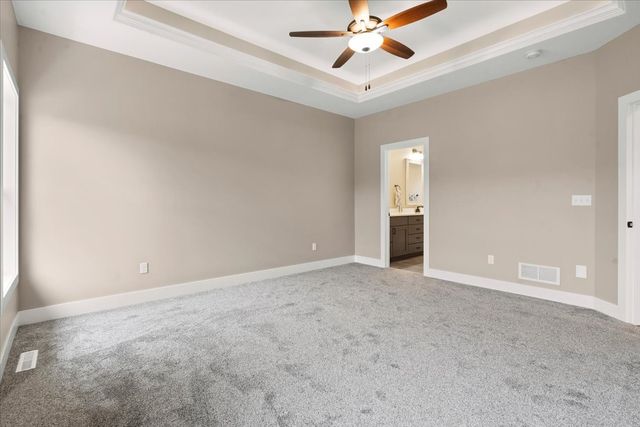100 S Seven Oaks Road, North Liberty, IA 52317
