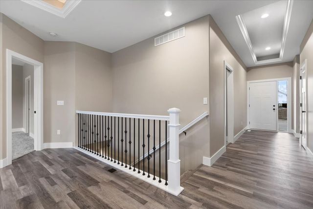 100 S Seven Oaks Road, North Liberty, IA 52317