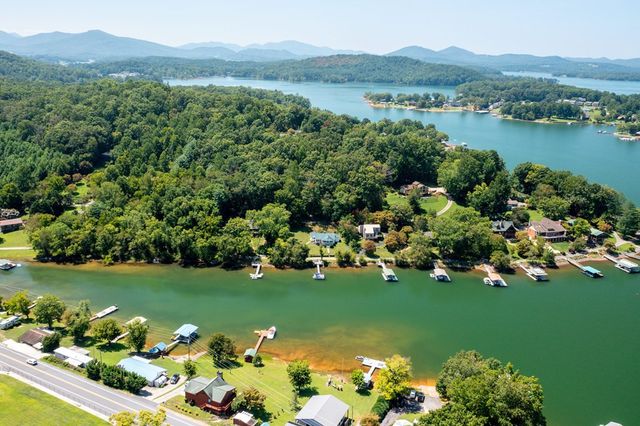 Lot 6 Kilpatrick Point Lane, Hayesville, NC 28904