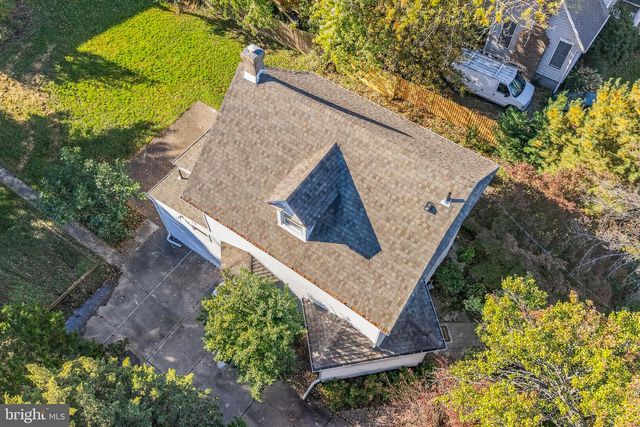 16 W GREENWOOD AVE, Oaklyn, NJ 08107