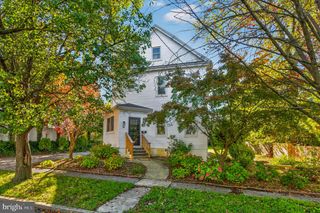 16 W GREENWOOD AVE, Oaklyn, NJ 08107