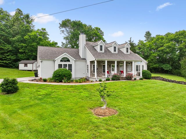 2510 Chimney Springs Rd, Cookeville, TN 38506