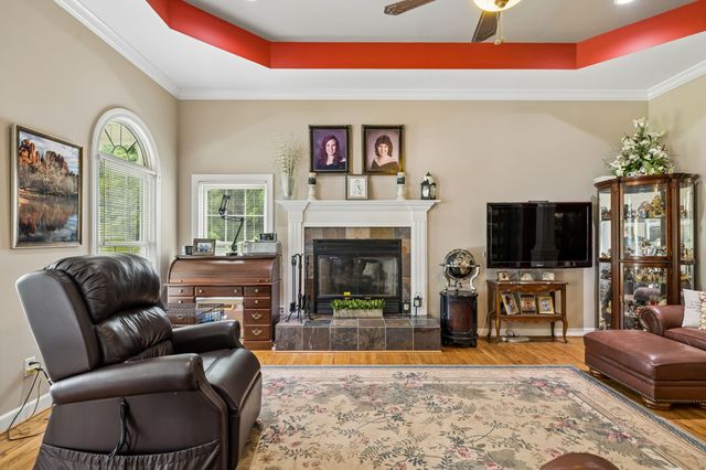 2510 Chimney Springs Rd, Cookeville, TN 38506