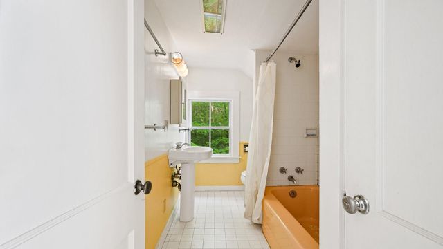 7 Tannery Hill Road, Hancock, NH 03449