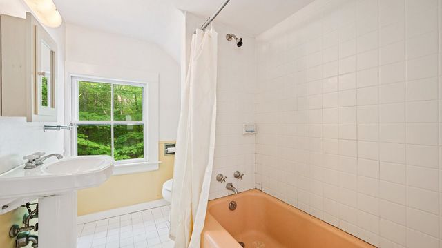 7 Tannery Hill Road, Hancock, NH 03449