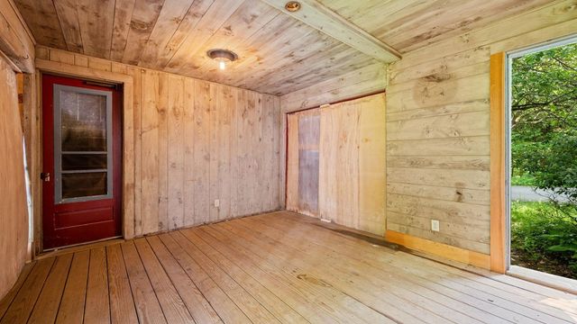 7 Tannery Hill Road, Hancock, NH 03449