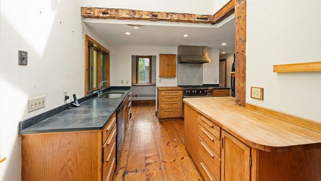 7 Tannery Hill Road, Hancock, NH 03449