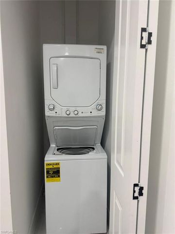 2807 Leeland Heights BLVD E, Lehigh Acres, FL 33936