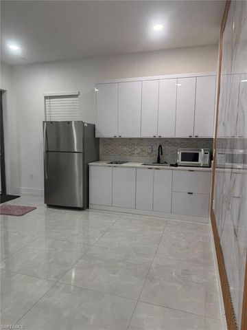 2807 Leeland Heights BLVD E, Lehigh Acres, FL 33936