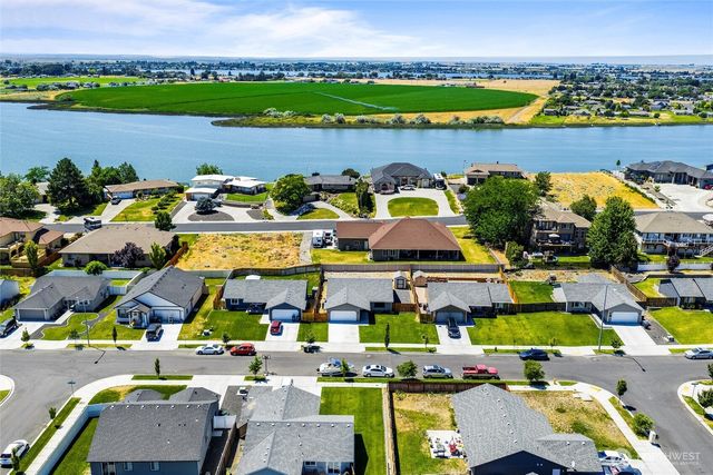 346 N Saratoga, Moses Lake, WA 98837