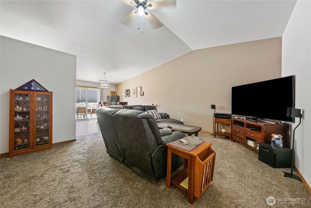 346 N Saratoga, Moses Lake, WA 98837