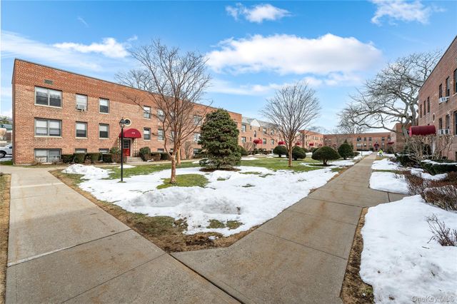 312 Richbell C4, Mamaroneck, NY 10543