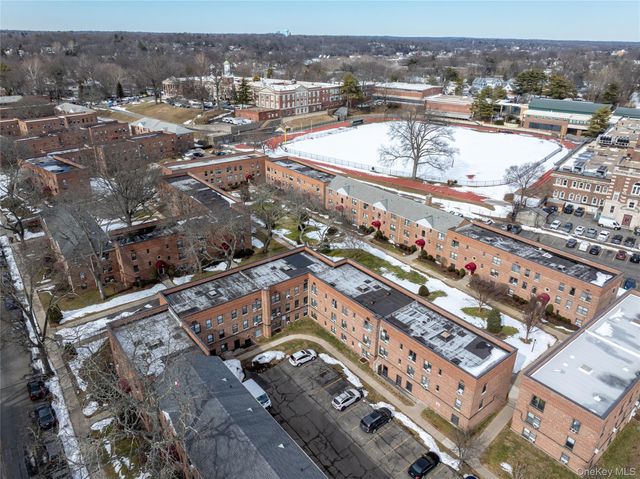 312 Richbell C4, Mamaroneck, NY 10543