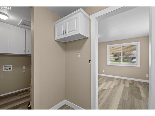 2210 MAPLE St, Forest Grove, OR 97116