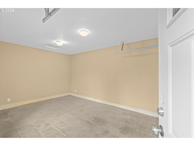 2210 MAPLE St, Forest Grove, OR 97116