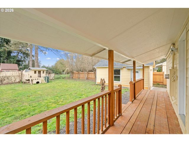 2210 MAPLE St, Forest Grove, OR 97116