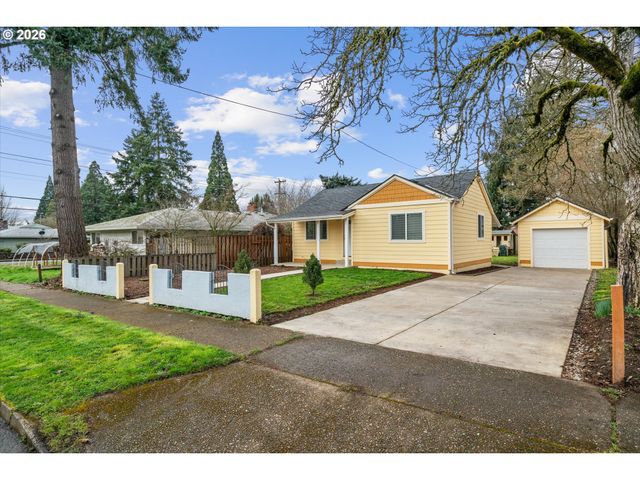 2210 MAPLE St, Forest Grove, OR 97116