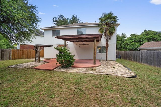 1623 War Horse LN, Round Rock, TX 78664