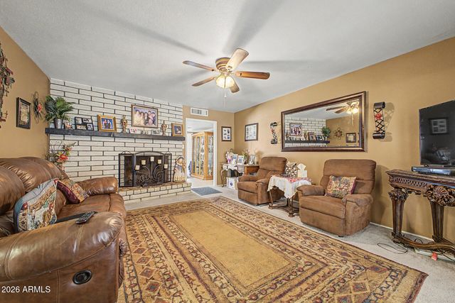 8530 N 45TH Drive, Glendale, AZ 85302