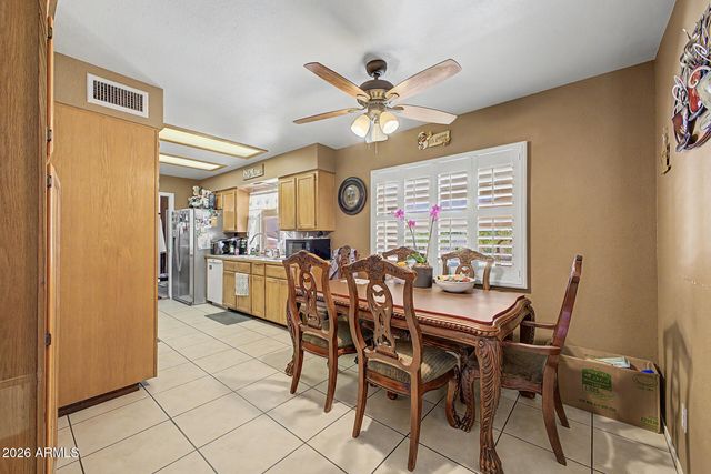 8530 N 45TH Drive, Glendale, AZ 85302