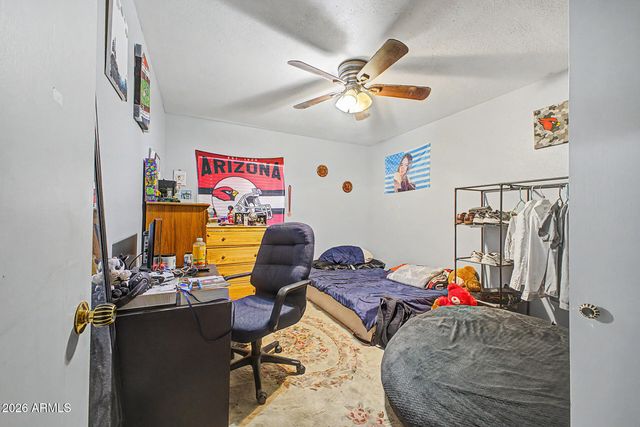 8530 N 45TH Drive, Glendale, AZ 85302
