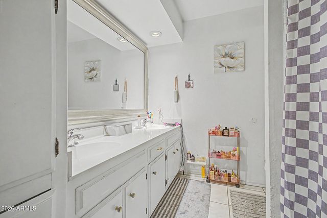 8530 N 45TH Drive, Glendale, AZ 85302