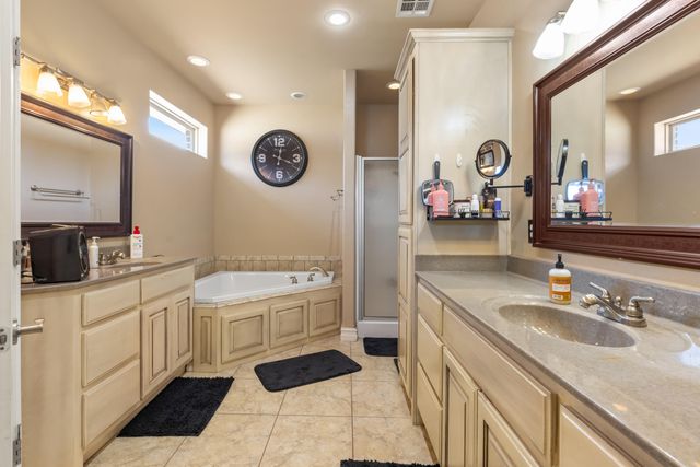 59488 E 301 Road, Grove, OK 74344