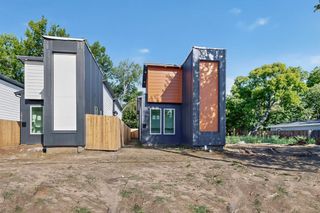 2417 Hooper Street, Dallas, TX 75215