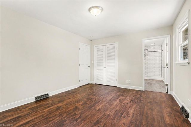 3927 Beacon Drive, Winston-salem, NC 27106