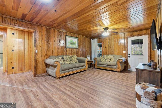 1843 Old Mobile Road, Mccaysville, GA 30555