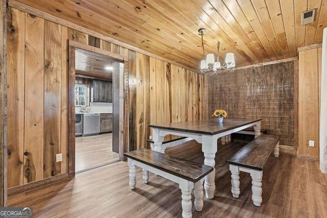 1843 Old Mobile Road, Mccaysville, GA 30555
