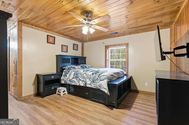 1843 Old Mobile Road, Mccaysville, GA 30555