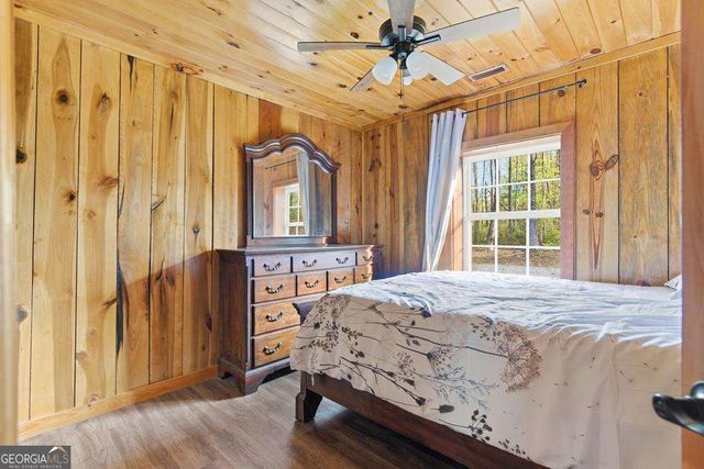 1843 Old Mobile Road, Mccaysville, GA 30555