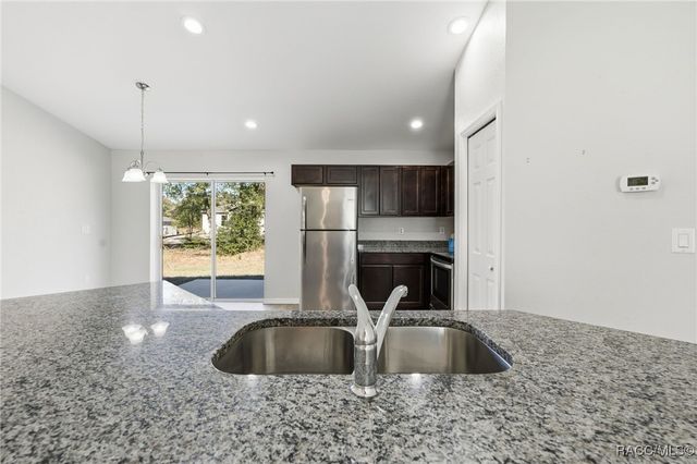 2039 W Shellbark Drive, Citrus Springs, FL 34434