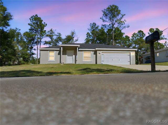 2039 W Shellbark Drive, Citrus Springs, FL 34434