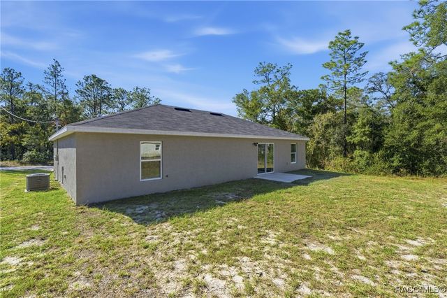 2039 W Shellbark Drive, Citrus Springs, FL 34434