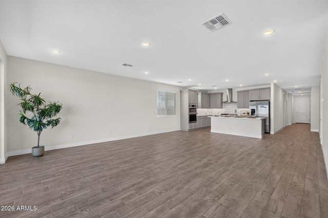 9654 E RAINBOW Avenue, Mesa, AZ 85212