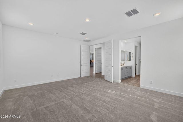 9654 E RAINBOW Avenue, Mesa, AZ 85212