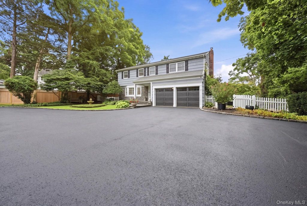 11 Prospect Road, Centerport, NY 11721 — photo 4
