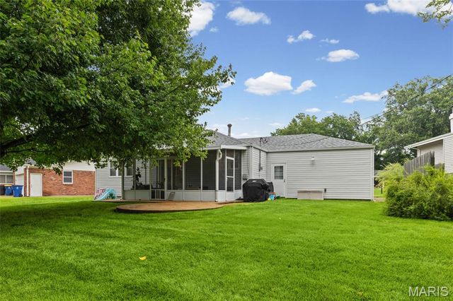 11756 Long Leaf Circle, St Louis, MO 63146