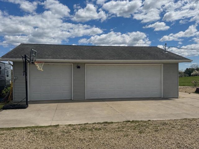 N7474 WHITE CLOVER ROAD, Manawa, WI 54949