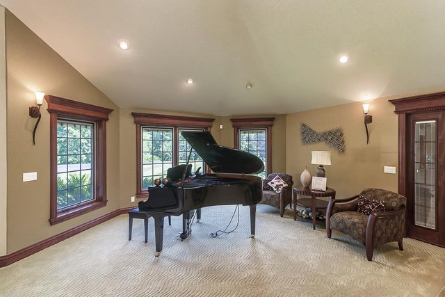 2688 SCENIC DRIVE #30 Acres, Stevens Point, WI 54481