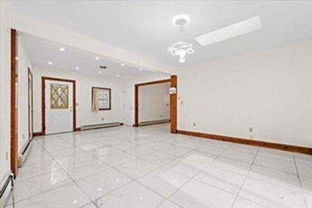 82 N Worcester St, Norton, MA 02766